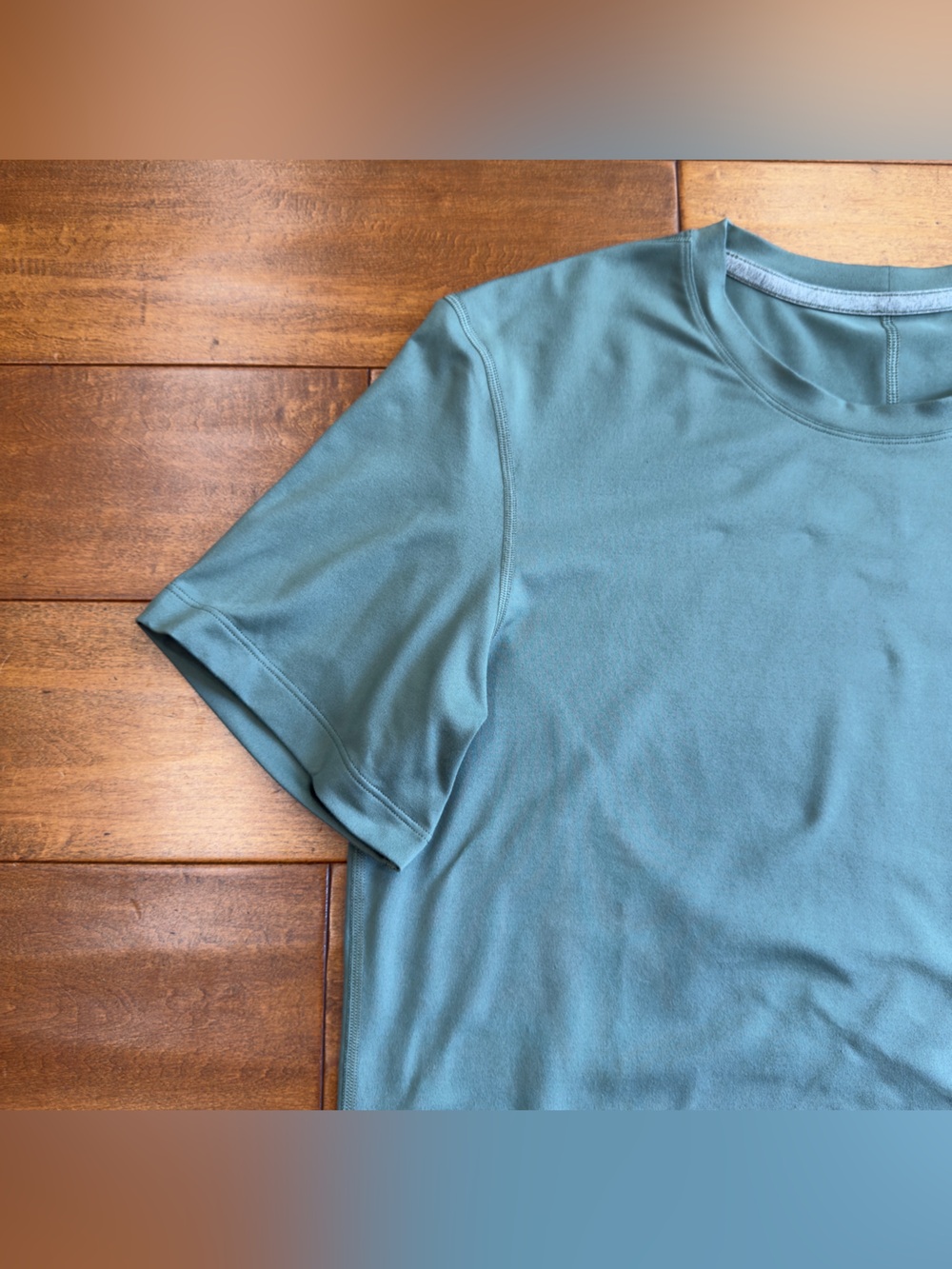 Lululemon Soft Jersey Stretch Performance Short Sleeve Turquoise size L - Picture 2 of 10